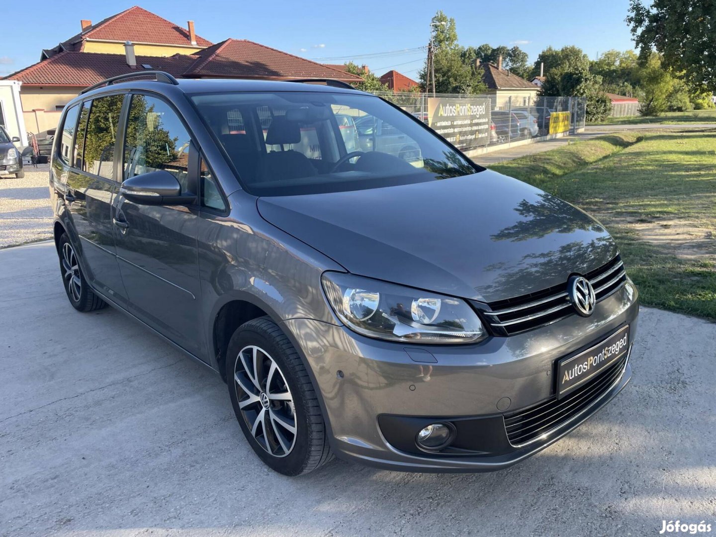 Volkswagen Touran 1.4 TSI Comfortline [7 személ...